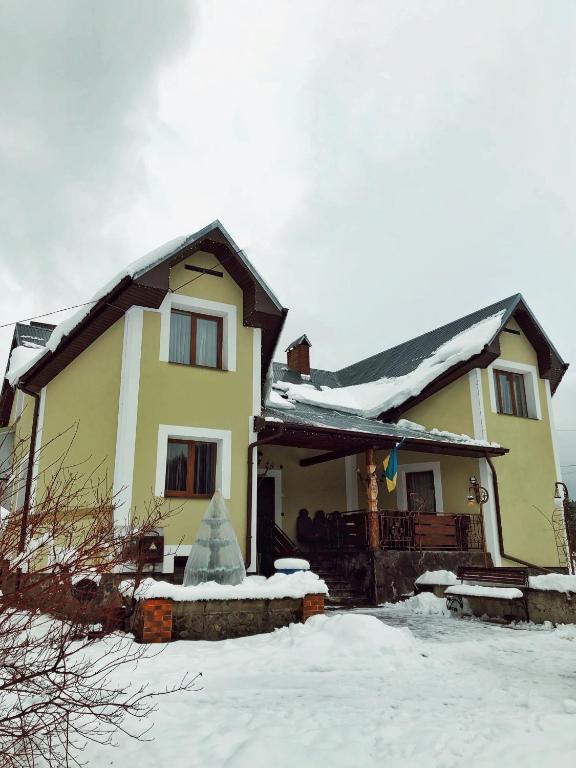Приватна садиба Світанок