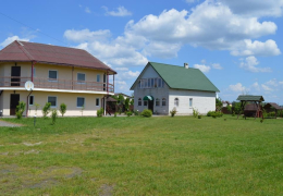 Гостинна садиба