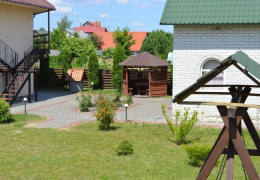 Гостинна садиба