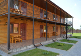 Гостинний двір У Олесі №1