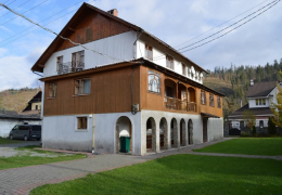 Приватна садиба У Марії під горою