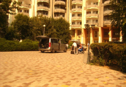 центральный вход