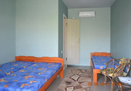 Номер люкс база отдыха Затока ул зарипова 75