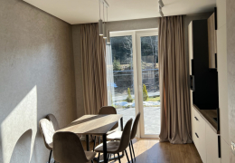 Окремий будинок Окремий будинок