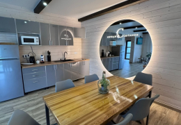 Окремий будинок Окремий будинок