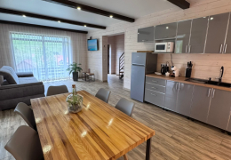 Окремий будинок Окремий будинок