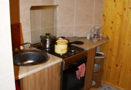 Двомісний + 1