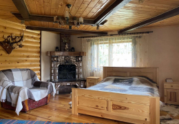 Окремий будинок