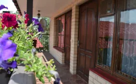 Гостинний двір Соняшник