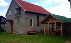 Котедж на Іллічівці