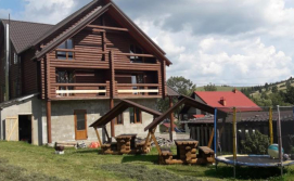 Приватна садиба Cherry