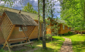 Приватна садиба у Оксани