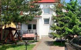 Котедж Комфортабельний