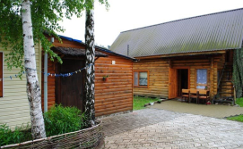 Приватна садиба Приозерний затишок