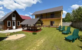 Котедж Гостинний двір