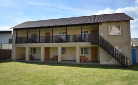 Приватна садиба У тьоті Валі