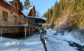 Готель LAVANDA country club