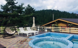 Вілла Парламент