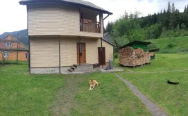 Приватна садиба Під горою