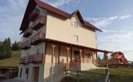 Приватна садиба У Павла