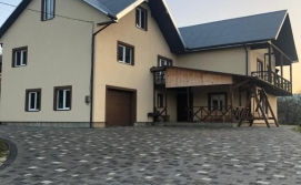 Приватна садиба Anna