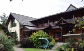 Апартаменти Central Courtyard