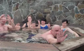 Оздоровчий чан на березі озера Дийда