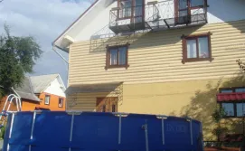 Приватна садиба У Назара