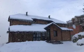 Готель Golden Nest