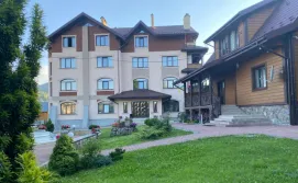 Готель Два Леви