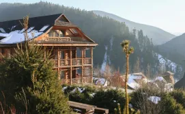 Готель Korunka