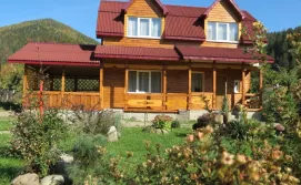 Приватна садиба "Білий камінь"