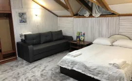 Приватна садиба Маєток Смерековий