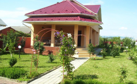 Вілла Злоторія