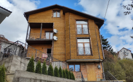 Котедж Мандри