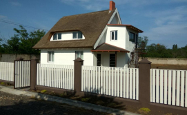 Приватна садиба Eco House