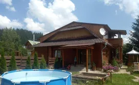 Приватна садиба Лісова пісня