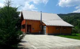 Приватна садиба Смерековий двір