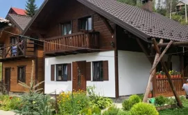 Котедж на Грушевського