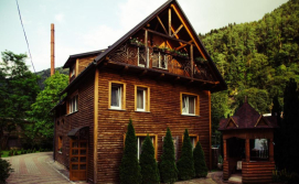 Приватна садиба Писанка