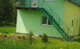 Приватна садиба Зелена хата 2