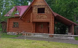 Будинок Біля річки