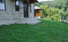 Будинок UNDERHILLs house