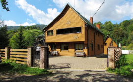 Приватна садиба Еко-садиба Водограй