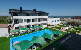 Готель Weekend Family Hotel