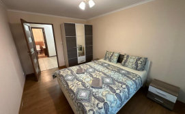 Апартаменти Larisa