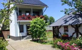 Котедж "У Пасічника"