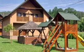 Приватна садиба Верховинська Хата