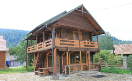 Котедж У Яреми