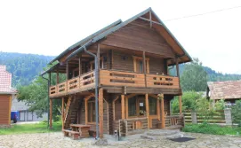 Котедж У Яреми